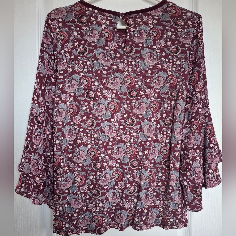 Loft Petites Violet Floral Waterfall Sleeve Blouse - Picture 5 of 5